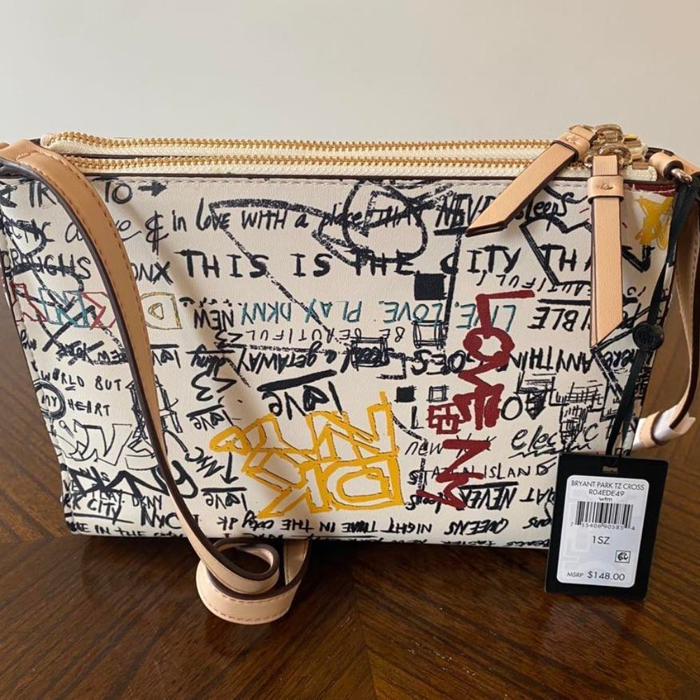 Great Gift - Brand New DKNY, Bryant Park, Top Zip Crossbody Bag
